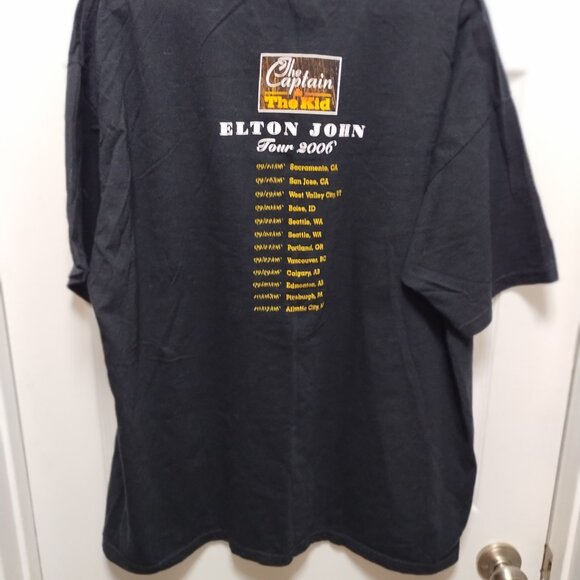 ELTON JOHN   BAND 2006 CONCERT TOUR - Picture 2 of 4